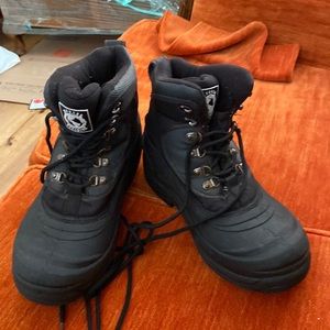 Rubber, soled, rugged, exposure thermal light size 10 boots
